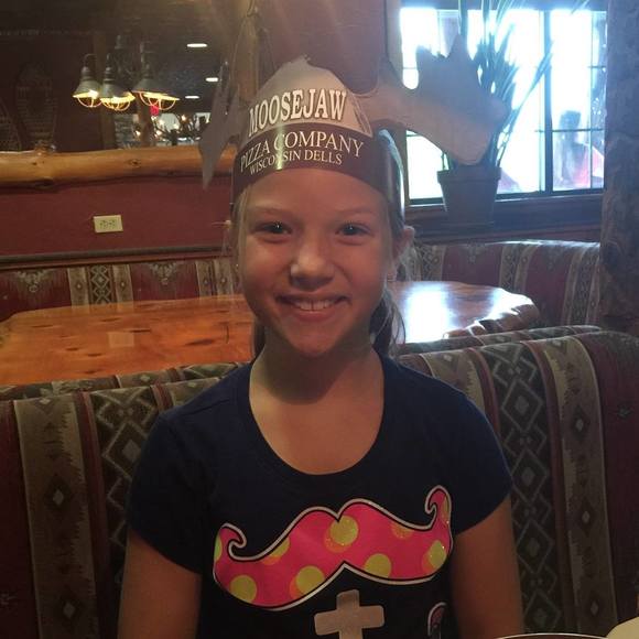 Meet your Posher, Brooke - Picture 1 of 1